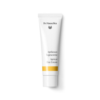 Apricot Day Cream – contains apricot kernel oil for a natural glow